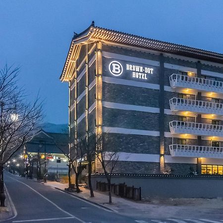 Brown Dot Hotel Gyeongju Exterior photo