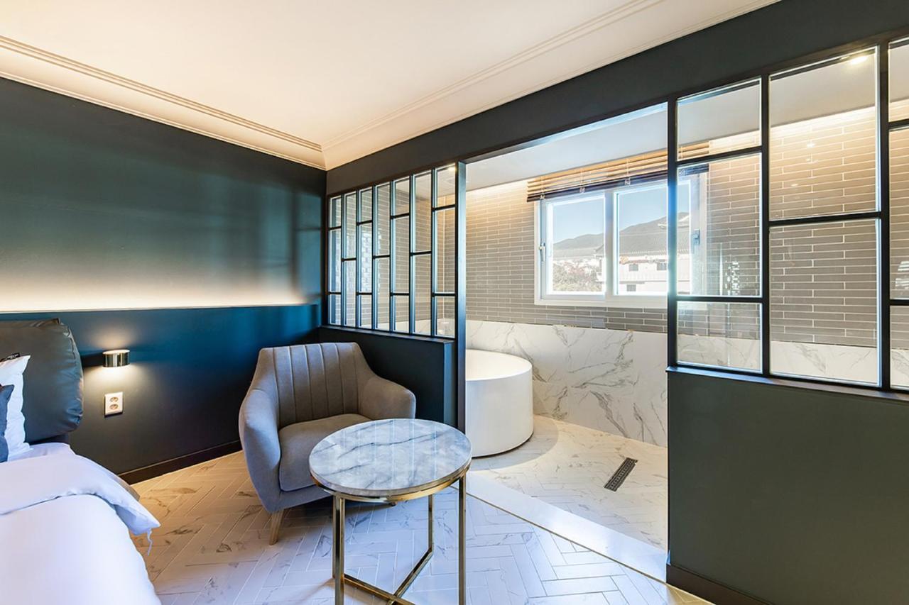 Brown Dot Hotel Gyeongju Exterior photo