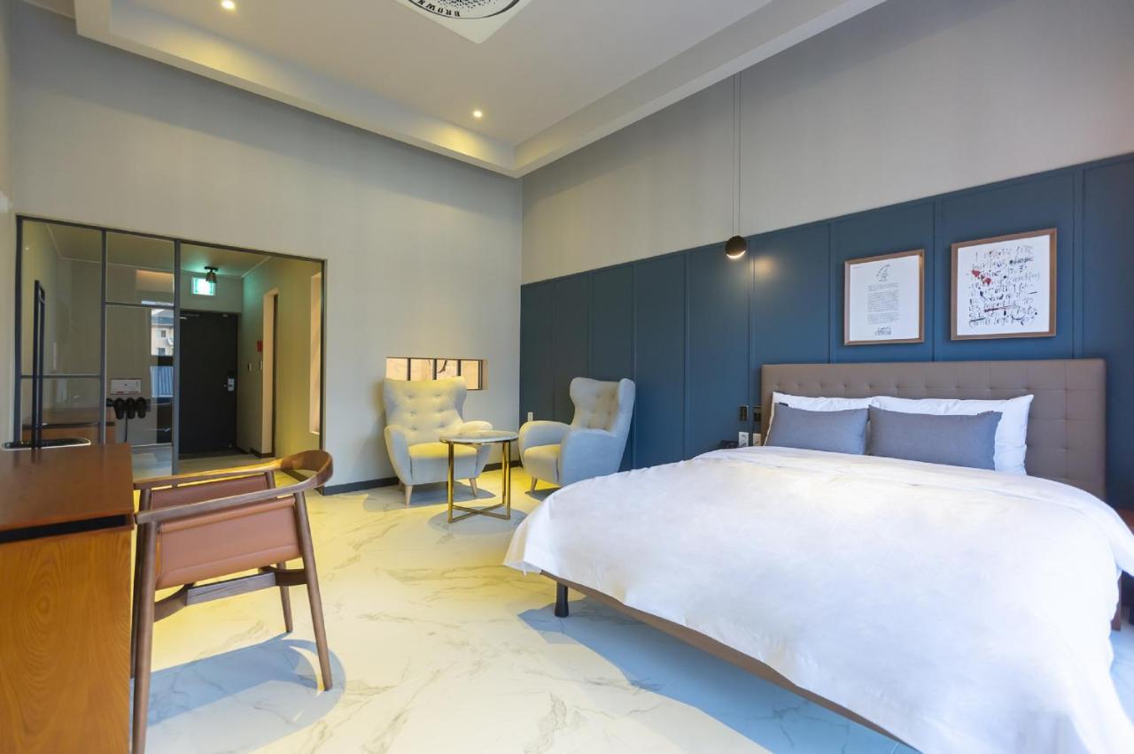 Brown Dot Hotel Gyeongju Exterior photo