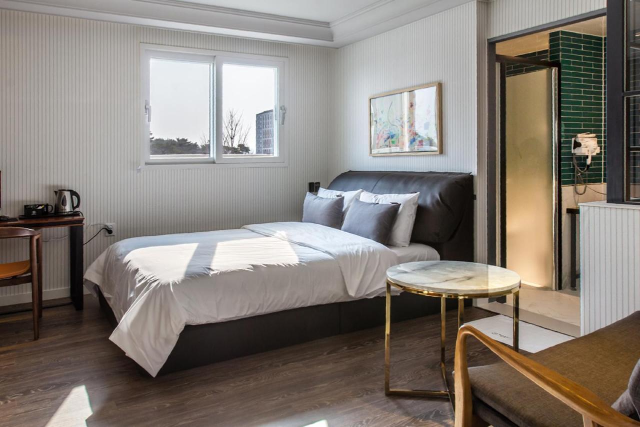 Brown Dot Hotel Gyeongju Exterior photo